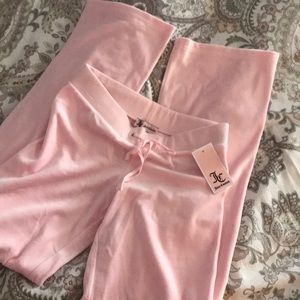 Juicy couture velour sweat pant.